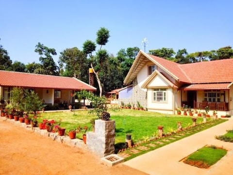 Cardamom Grove Homestay